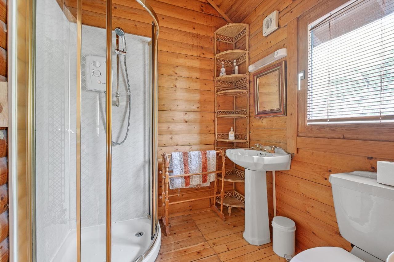 Finest Retreats - The Logs Villa Fort William Dış mekan fotoğraf