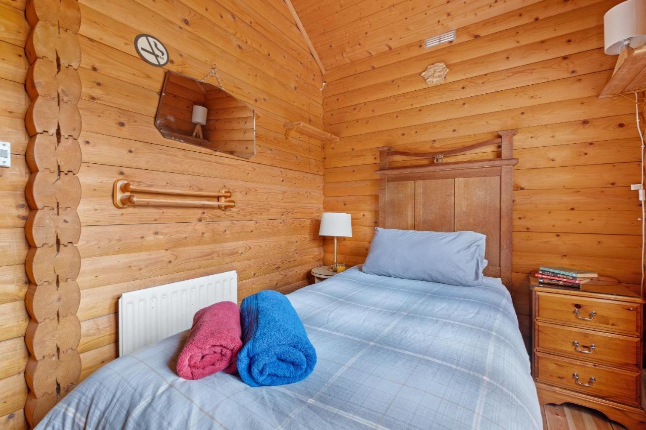 Finest Retreats - The Logs Villa Fort William Dış mekan fotoğraf