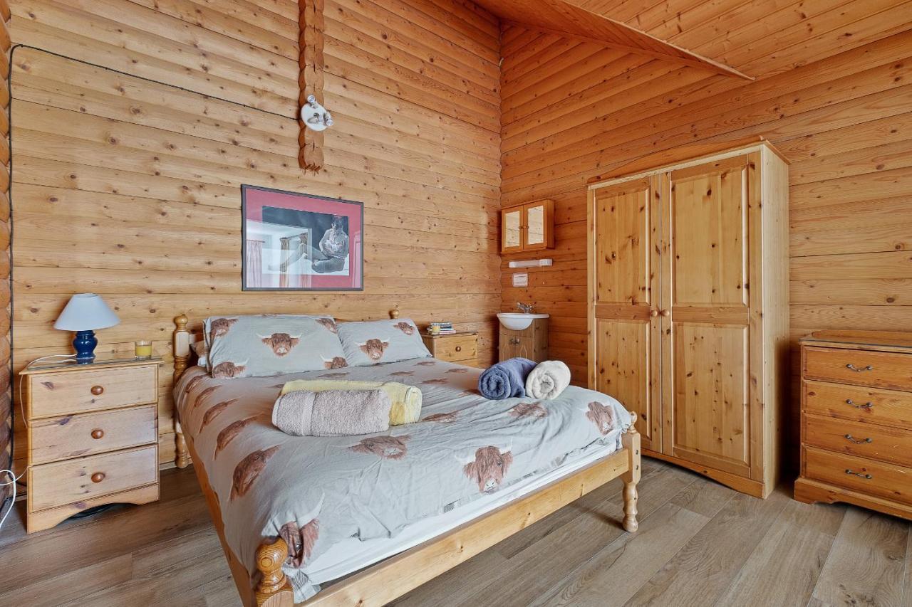 Finest Retreats - The Logs Villa Fort William Dış mekan fotoğraf