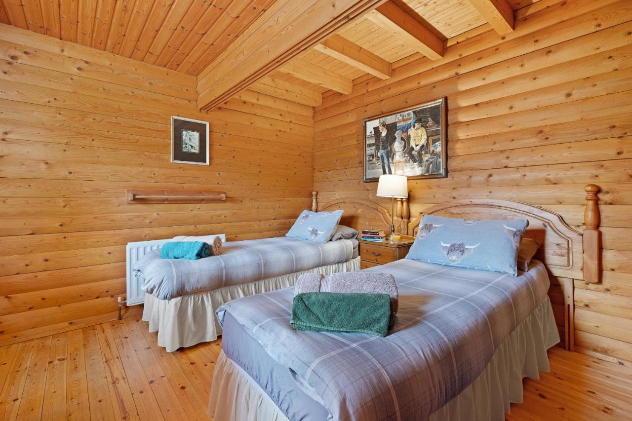 Finest Retreats - The Logs Villa Fort William Dış mekan fotoğraf